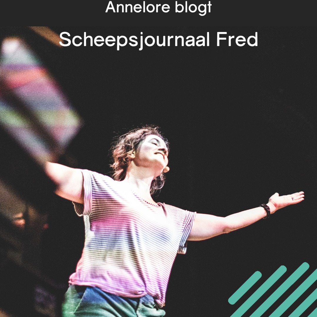Op zoek naar leesvoer deze zomer? 
In mijn blog ‘Fred’ lees je over mijn avonturen en hersenspinsels.
👉 Over mijn leven als zingende ontdekkingsreiziger.
👉 Over mijn leven met chronische migraine.
👉 Over mijn tocht naar wereldvrede.

#blog #wereldvrede