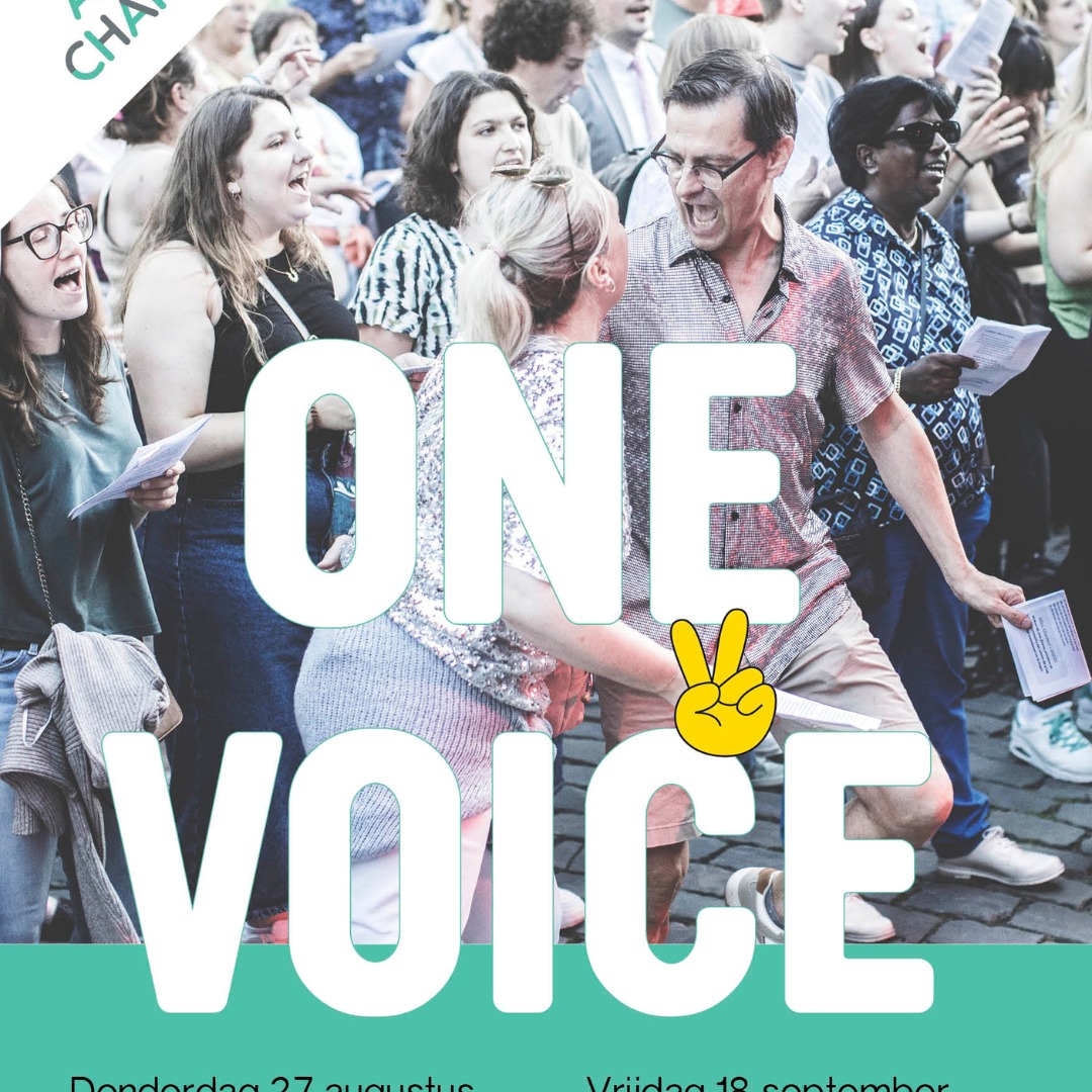 Jullie kennen mijn grote droom: wereldvrede. Wanneer je met duizenden mensen samen zingt, voel je zoveel verbinding. En dat is de eerste stap richting vrede.

Daarom organiseert Allez, Chantez! deze zomer ONE VOICE. Een groots zangmoment voor vrede en verbondenheid. Ik zie je daar graag!

#onevoice #allezchantez #wereldvrede